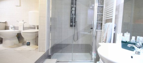 2 rooms Apartment in Bologna, Italy No. 28685 15