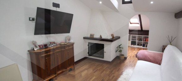 2 rooms Apartment in Bologna, Italy No. 28685 30