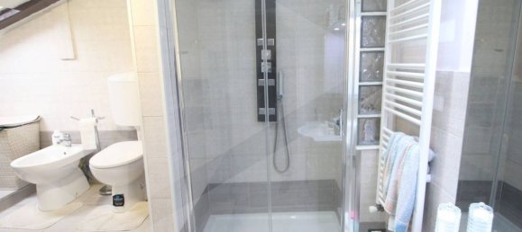 2 rooms Apartment in Bologna, Italy No. 28685 16