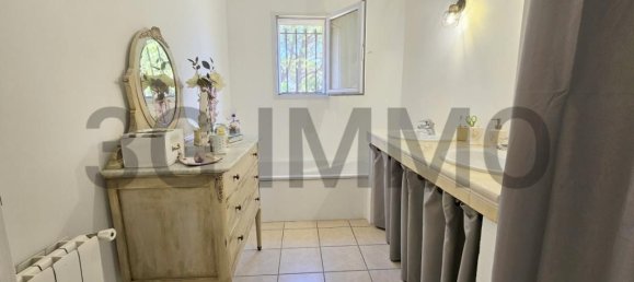 Villa de 4 dormitorios en Sainte-Anastasie, France No. 197233 8