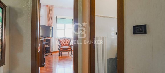 Apartamento de 6 dormitorios en Viterbo, Italy No. 380205 13