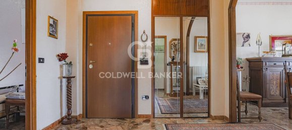 Apartamento de 6 dormitorios en Viterbo, Italy No. 380205 34