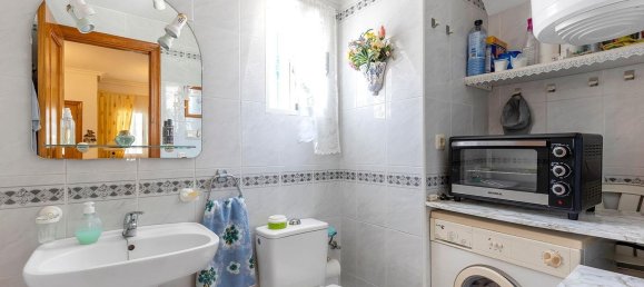 2 bedrooms House in Torrevieja, Spain No. 151754 10