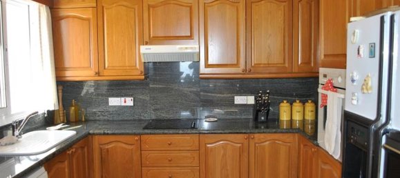 3 bedrooms Villa in Tala, Cyprus No. 10495 6