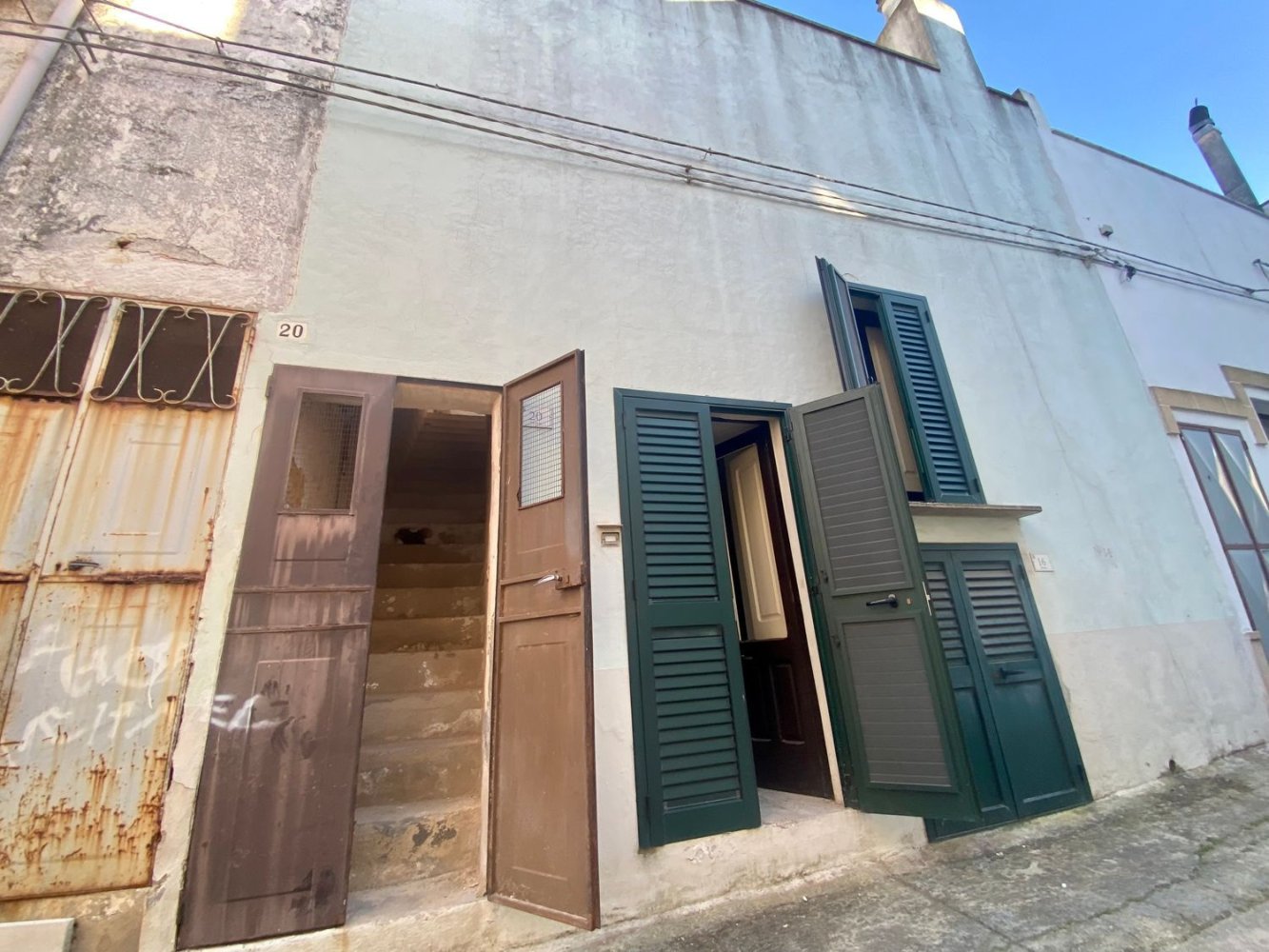 Apartamento de 7 habitaciónes en Miggiano, Italy No. 64570