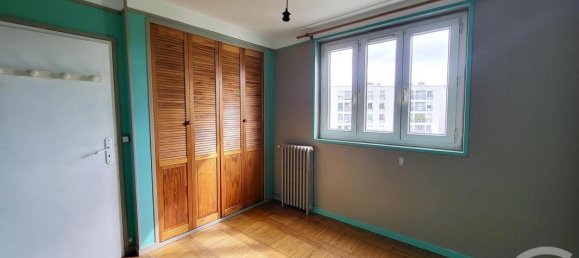 2 bedrooms Apartment in Massy, France No. 171576 4