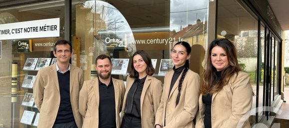 2 bedrooms Apartment in Massy, France No. 171576 7