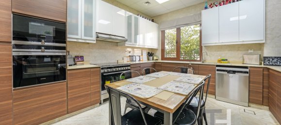 7 bedrooms Villa in Jumeirah Park, UAE No. 94286 12