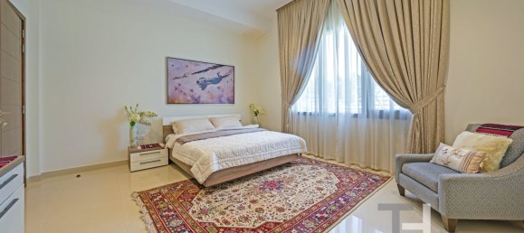 7 bedrooms Villa in Jumeirah Park, UAE No. 94286 23