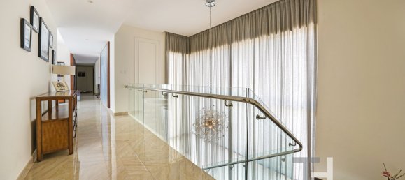 7 bedrooms Villa in Jumeirah Park, UAE No. 94286 17