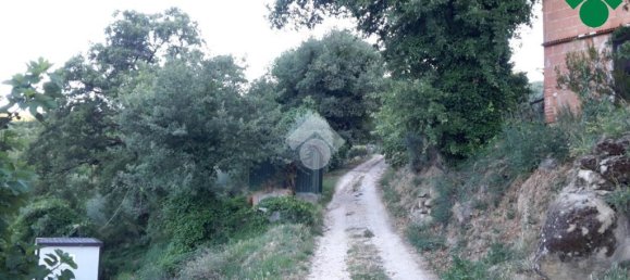 3 bedrooms House in Bevagna, Italy No. 5554 5