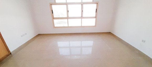 Вилла с 4 спальнями в Абу-Даби, ОАЭ № 6376 17