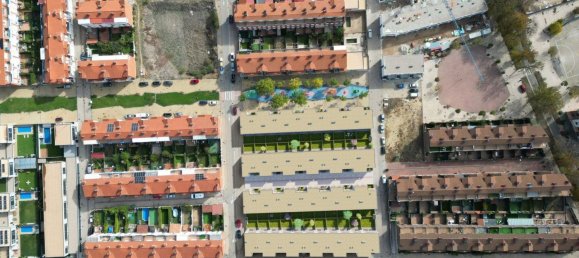 Adosado de 4 dormitorios en Burgos, Spain No. 68419 10