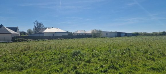 551m² Land in Cleder, France No. 106638 4