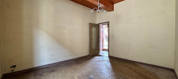 2 bedrooms House in Romentino, Italy No. 297216 8