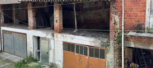 2 bedrooms House in Romentino, Italy No. 297216 10