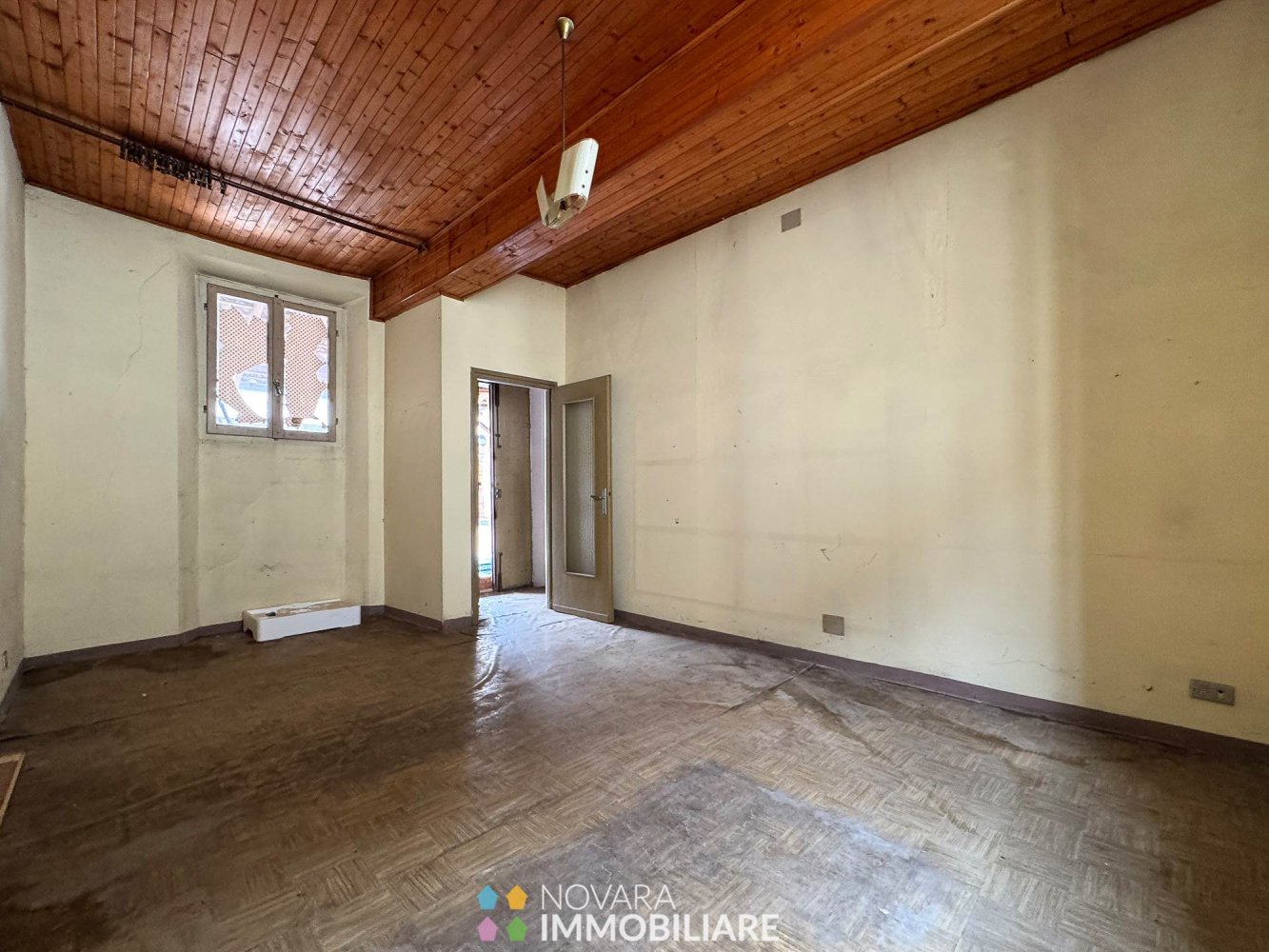 2 bedrooms House in Romentino, Italy No. 297216