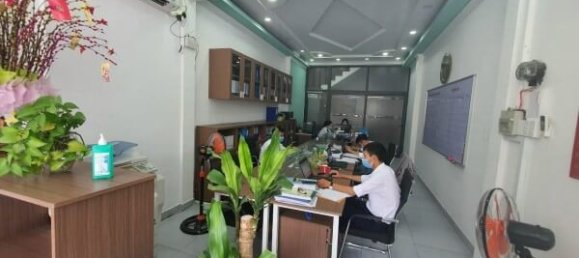 80m² House in District 7, Vietnam No. 12997 2