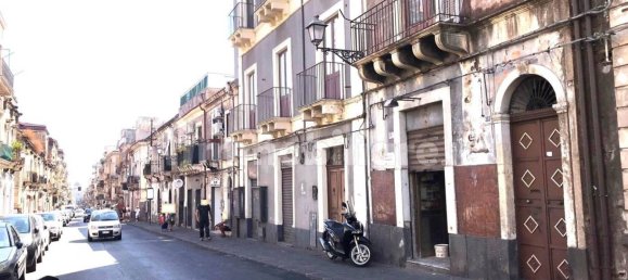 2-Zimmer Wohnung in Catania, Italy, Nr. 358900 2