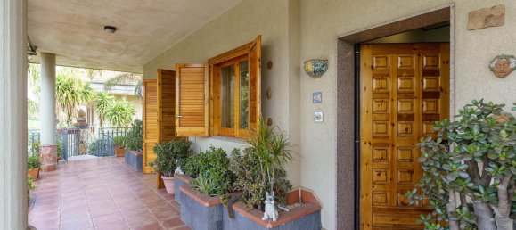 Apartamento de 3 dormitorios en Aci Sant'Antonio, Italy No. 282821 5