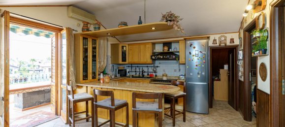 Apartamento de 3 dormitorios en Aci Sant'Antonio, Italy No. 282821 23