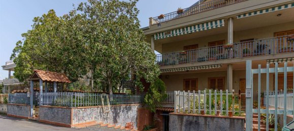 Apartamento de 3 dormitorios en Aci Sant'Antonio, Italy No. 282821 35