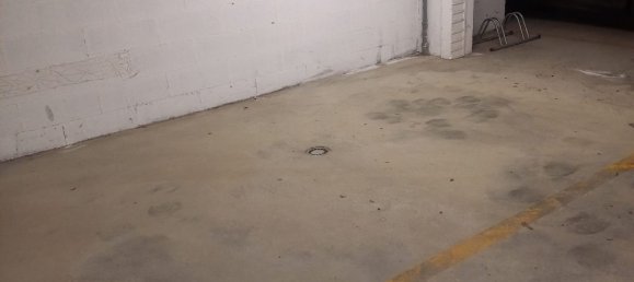  مرآب في Bologna, Italy رقم 140326 6