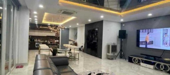 240m² Villa in District 7, Vietnam No. 15804 2