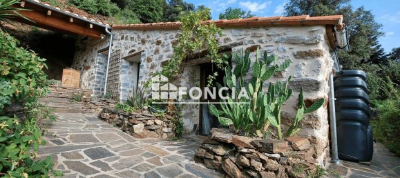 3 bedrooms House in Pyrenees-Orientales, France No. 336123 2