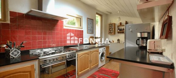 3 bedrooms House in Pyrenees-Orientales, France No. 336123 9