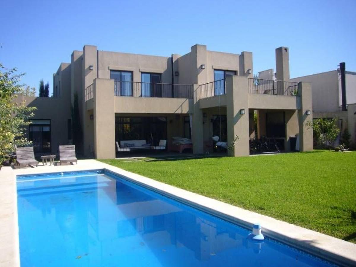 4 bedrooms House in Tigre, Argentina No. 56367