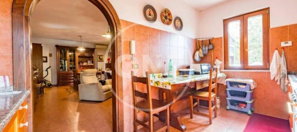 Вилла с 3 спальнями в Сан Чезарео, Италия № 264761 17