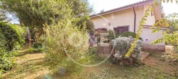 Вилла с 3 спальнями в Сан Чезарео, Италия № 264761 32