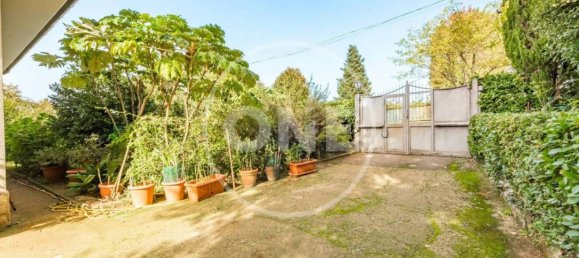 Вилла с 3 спальнями в Сан Чезарео, Италия № 264761 8