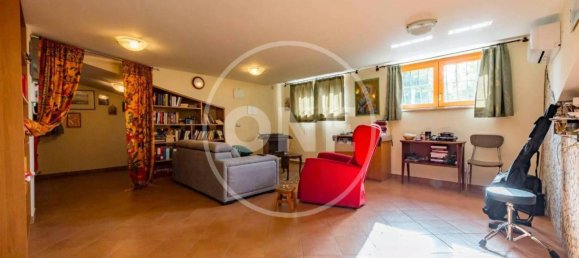 Вилла с 3 спальнями в Сан Чезарео, Италия № 264761 20