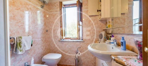 Вилла с 3 спальнями в Сан Чезарео, Италия № 264761 25