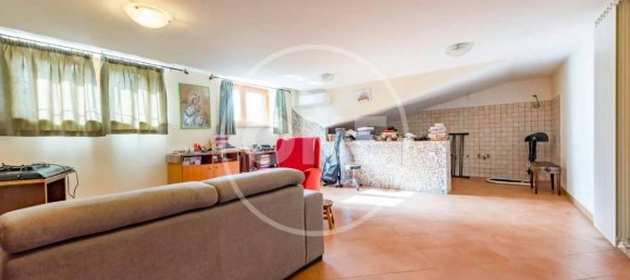 Вилла с 3 спальнями в Сан Чезарео, Италия № 264761 3