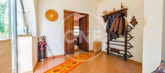 Вилла с 3 спальнями в Сан Чезарео, Италия № 264761 10