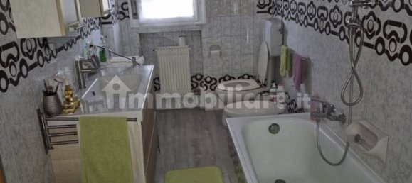 2 غرف نوم شقة في Reggio Emilia, Italy رقم 159295 13