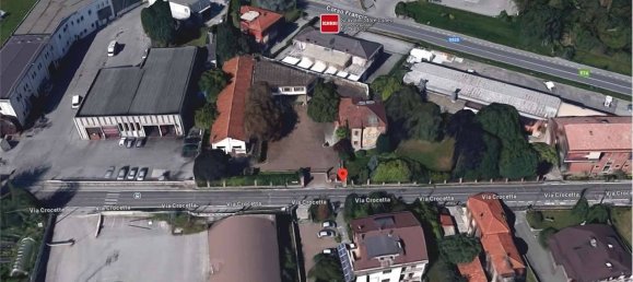 5 rooms Office in Cuneo, Italy No. 225529 2