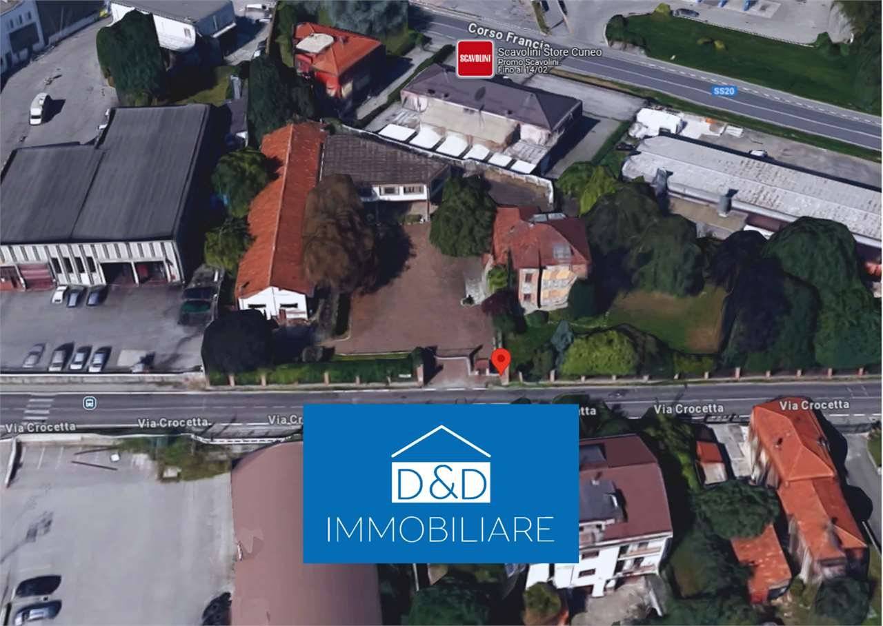 5 rooms Office in Cuneo, Italy No. 225529