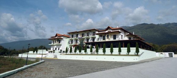 Adosado en Serres, Greece 1688 m² No. 7535 2