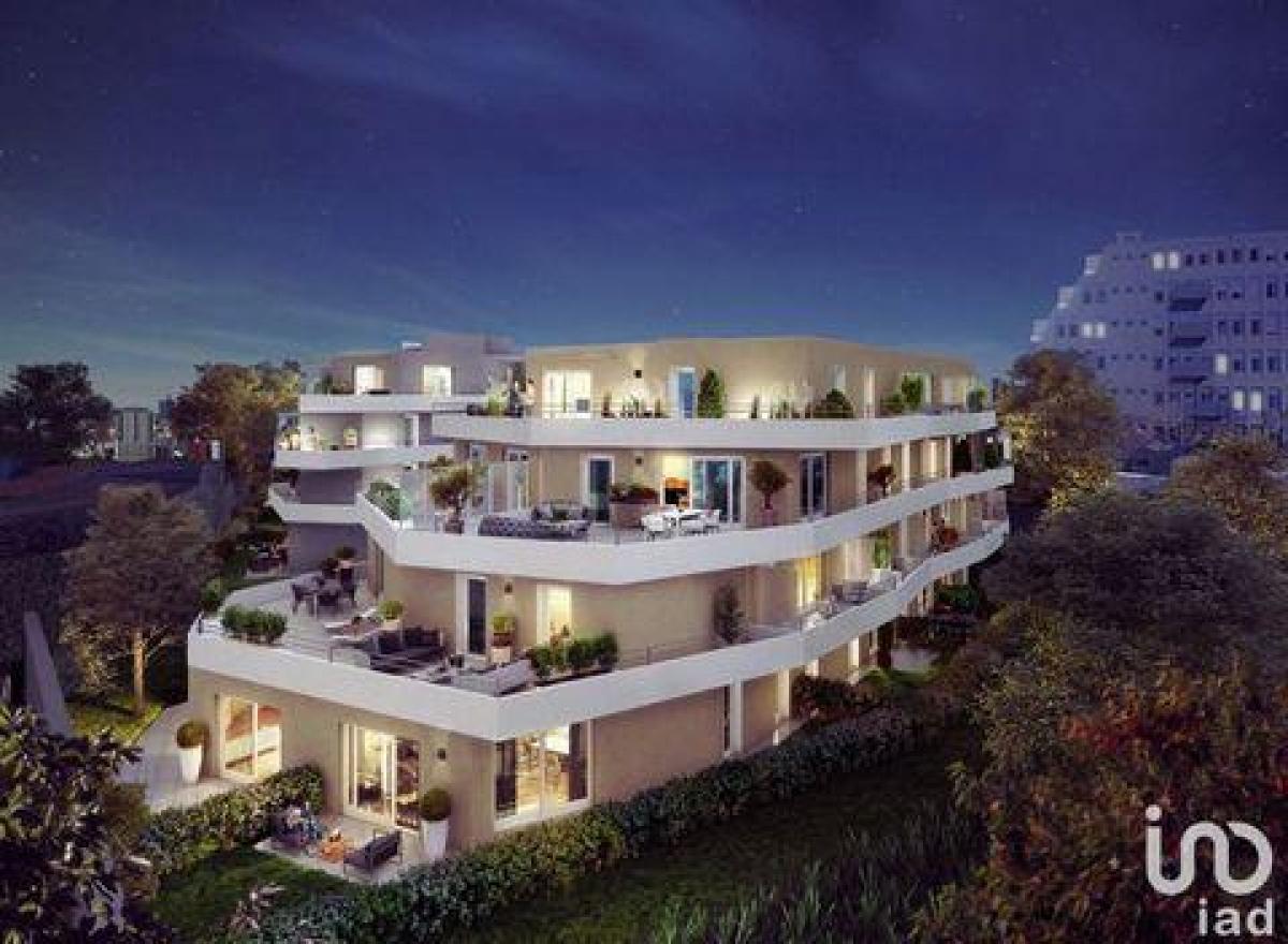 Кондоминиум  с 2 спальнями в Ним, Франция № 37293