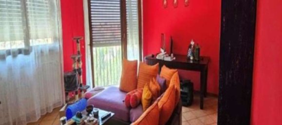 3 rooms Apartment in Vanzago, Italy No. 278544 8
