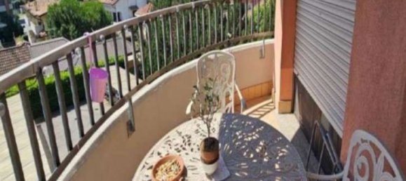 3 rooms Apartment in Vanzago, Italy No. 278544 5