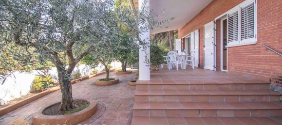 7 chambres Maison à Coma-Ruga, Spain No. 224 2