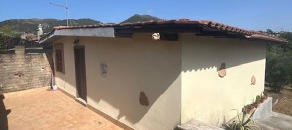 2 bedrooms House in Palestrina, Italy No. 335759 4