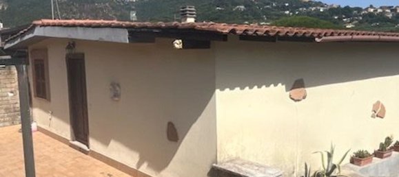 2 bedrooms House in Palestrina, Italy No. 335759 3