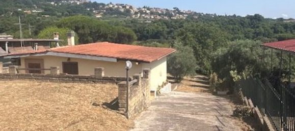 2 bedrooms House in Palestrina, Italy No. 335759 2