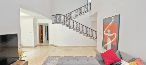 Villa de 4 dormitorios en Jumeirah Islands, UAE No. 14068 4